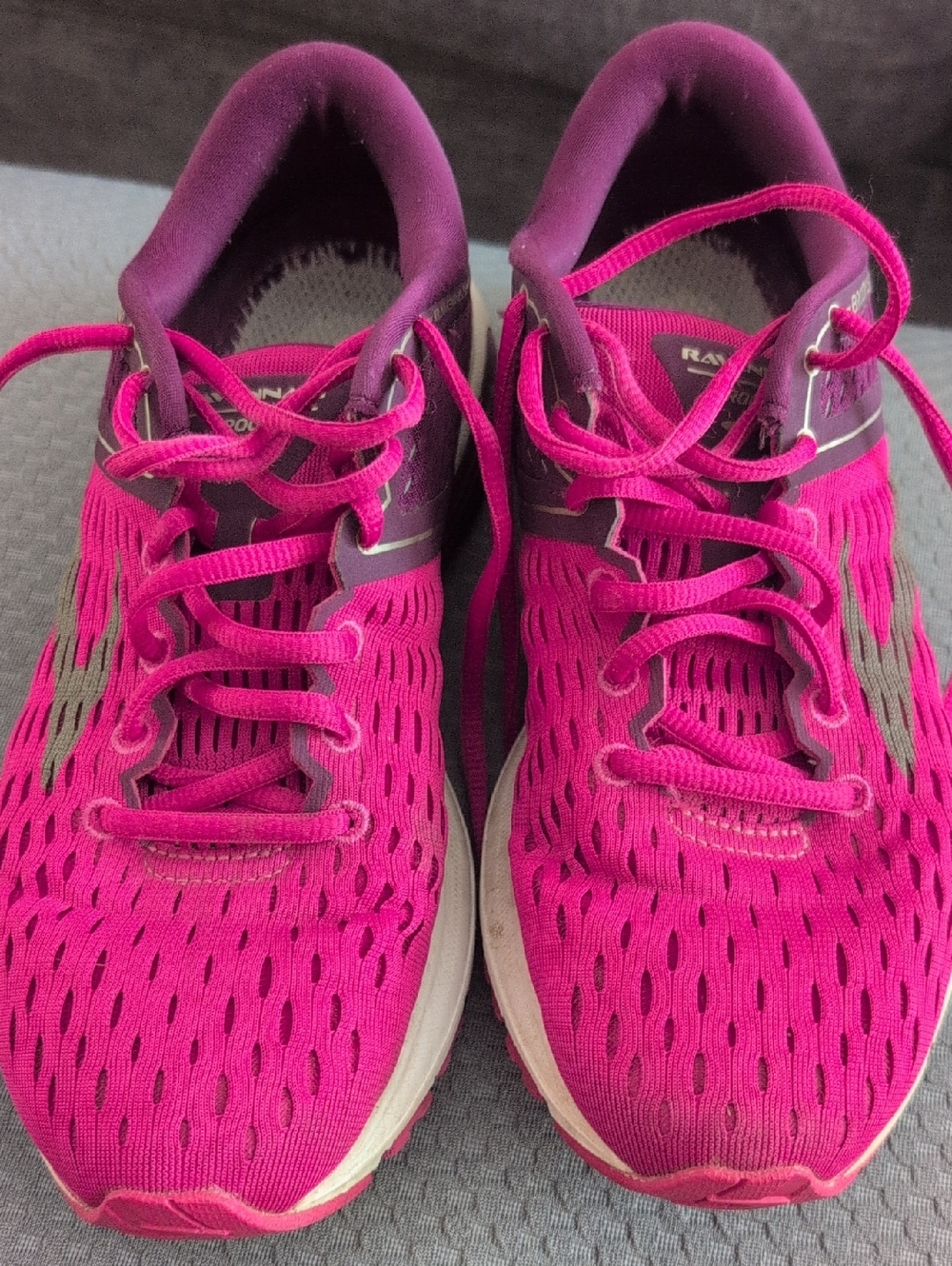 Brooks Ravenna 9